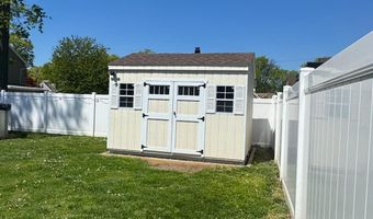 13 W Park Ave W, Avenel, NJ 07001
