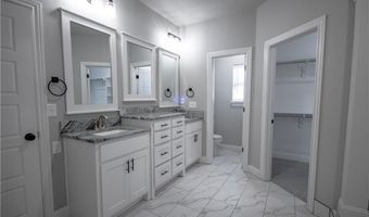 1610 Cherrie St, Centerton, AR 72719
