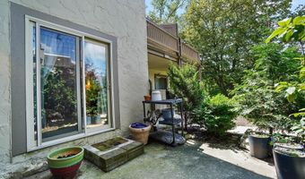 1295 Lake Shore Dr 206 B, Columbus, OH 43204