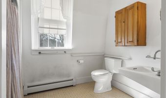 103 South St, Bath, ME 04530