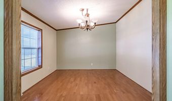 2 Windsor Dr, Alfred, ME 04002