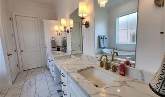 89 PECANWOOD Dr, Alexandria, LA 71303