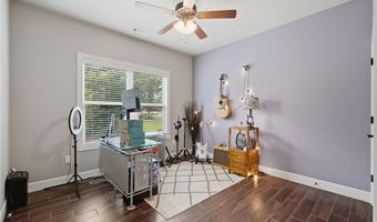 3705 SW Banbury Dr, Bentonville, AR 72713