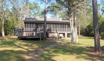 80 Maple Dr, Perkinston, MS 39573