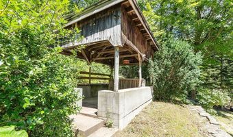 55 Ashby Rd, Ashburnham, MA 01430