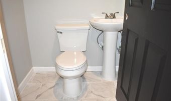 1333 W Outer 21 Rd, Arnold, MO 63010