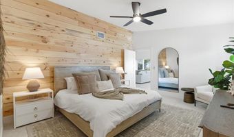 102 TUNA St, Anna Maria, FL 34216