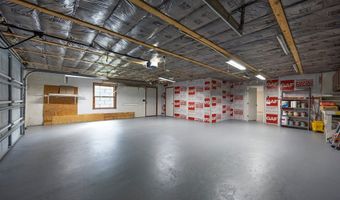 514 Olivia Ln, Ball Ground, GA 30107