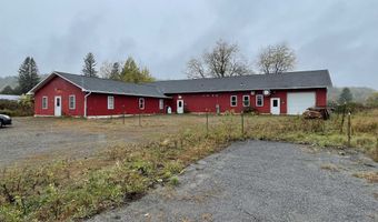100 Cherry Tree Ln, Barton, VT 05822