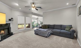 2901 N Towne Dr, Altus, OK 73521