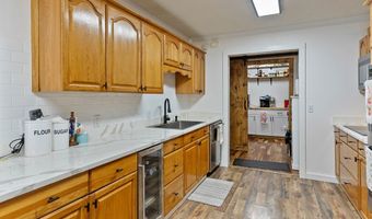 1305 NW 12th St, Andrews, TX 79714