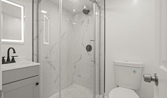 1 Atna Dr, Amityville, NY 11701