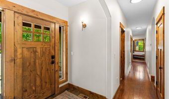 2452 Creekwood Dr, Bozeman, MT 59715