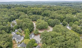 32 Brewster Ln 32, Acton, MA 01720
