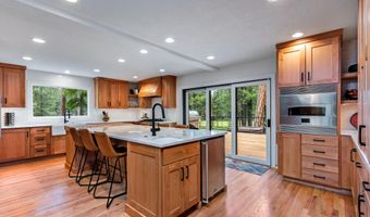 13452 Foin Follette GM 300, Black Butte Ranch, OR 97759