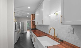 140 Main St, Lincoln, RI 02838