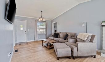 6 Gloucester Ct, Barboursville, WV 25504
