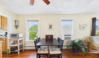 19 Remington St, Warwick, RI 02888