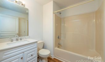 3101 Idle Hour Dr, Asheville, NC 28806