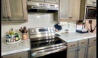 307 Hickory Ln, Batesville, MS 38606