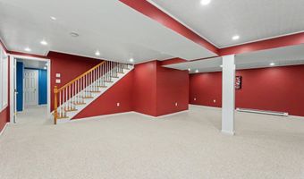 14 Karolina Ln, Bedford, NH 03110