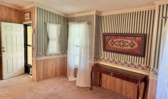 723 Pineville Rd, Atmore, AL 36502