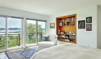 25 Fort Hill Rd, Bristol, RI 02809