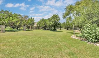 630 Sandwood Ct, Weatherford, TX 76085