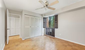 4408 ISLAND Pl 202, Annandale, VA 22003