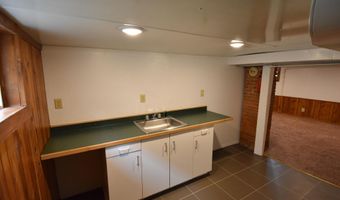 808 Harding St, Belle Fourche, SD 57717