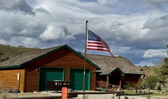 21 Ptarmigan View Dr, Cody, WY 82414