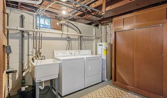 3180 Dwight St, Ann Arbor, MI 48108
