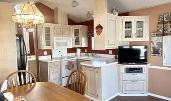 587 S JASPAR Dr 587, Apache Junction, AZ 85119