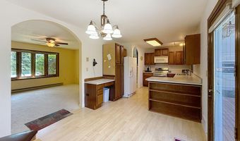 66 Sunset Ave, Buffalo, WY 82834