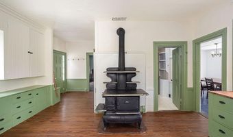 299 Davisville Rd, North Kingstown, RI 02852