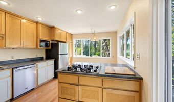 840 Harmony Ln, Ashland, OR 97520
