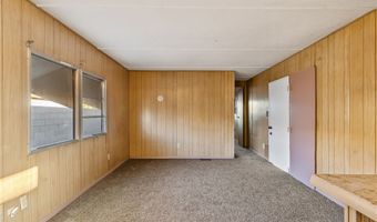 587 Harbor Dr, Bullhead City, AZ 86442