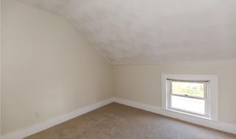 29 Anthony St, Coventry, RI 02816