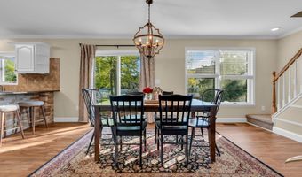 65 Serpentine Dr, Bayville, NJ 08721