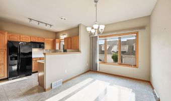 5 Cocoa Beach Dr, Madison, WI 53719
