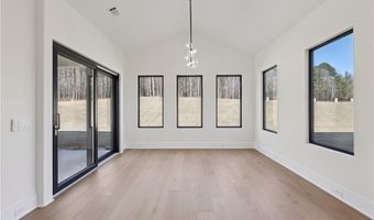 93 Rocky Ridge Way, Auburn, GA 30011