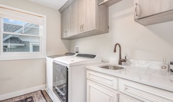 26 S Chestnut Ave, Arlington Heights, IL 60005