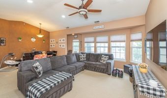 26 Windsor Dr 26, Bayonne, NJ 07035