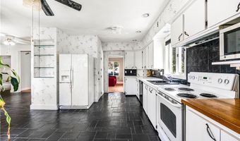 2444 Hartford Ave, Johnston, RI 02919