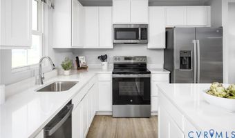 6 Harvest Ln, Aylett, VA 23009