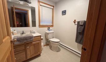 12 Lake Dr, Chesterfield, NH 03462