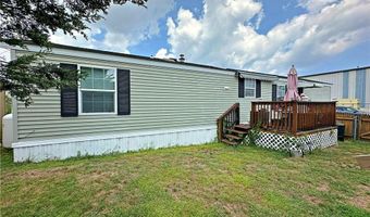 15 East Dr, East Providence, RI 02916