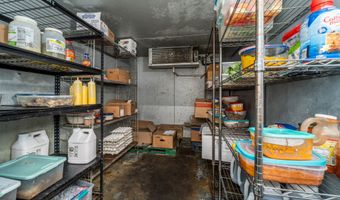 804 S Dixon, Alma, GA 31510