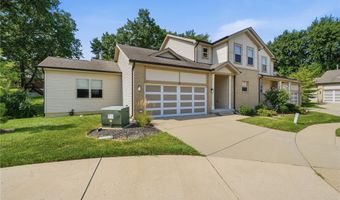 351 Champion Way Dr, Ballwin, MO 63011