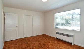 10311 MONTROSE Ave #101, Bethesda, MD 20814